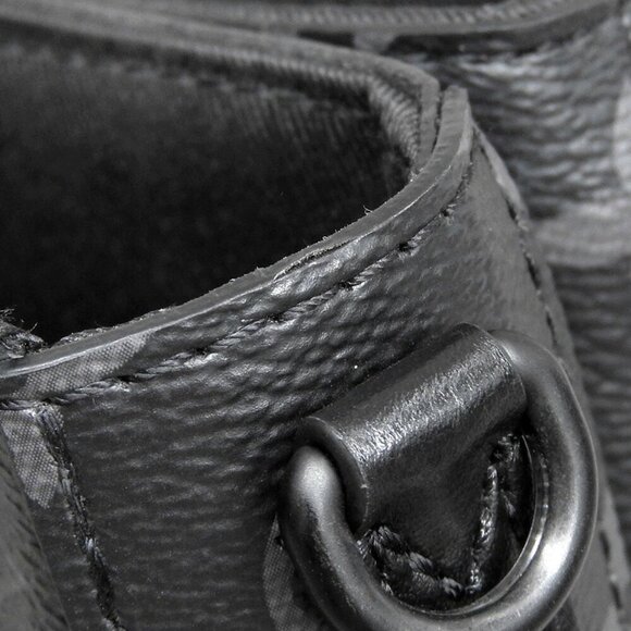 LOUIS VUITTON Brown Monogram Pouch - Picture 6 of 8